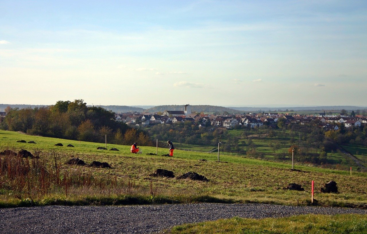 Land- Forstwirte für Landschaftspflege gesucht