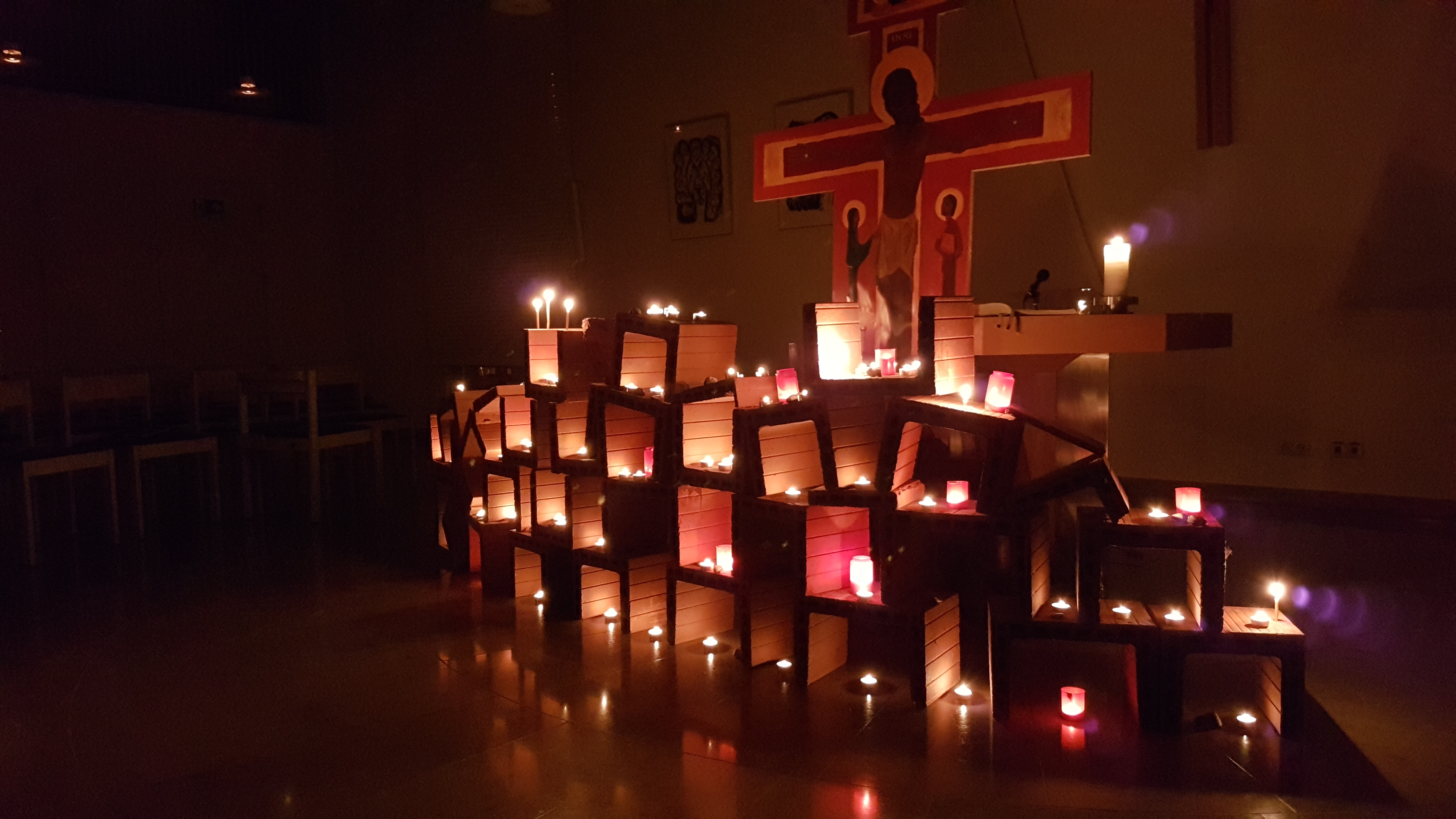 Leider haben wir keinen Alternativtext zu diesem Bild, aber wir arbeiten daran.