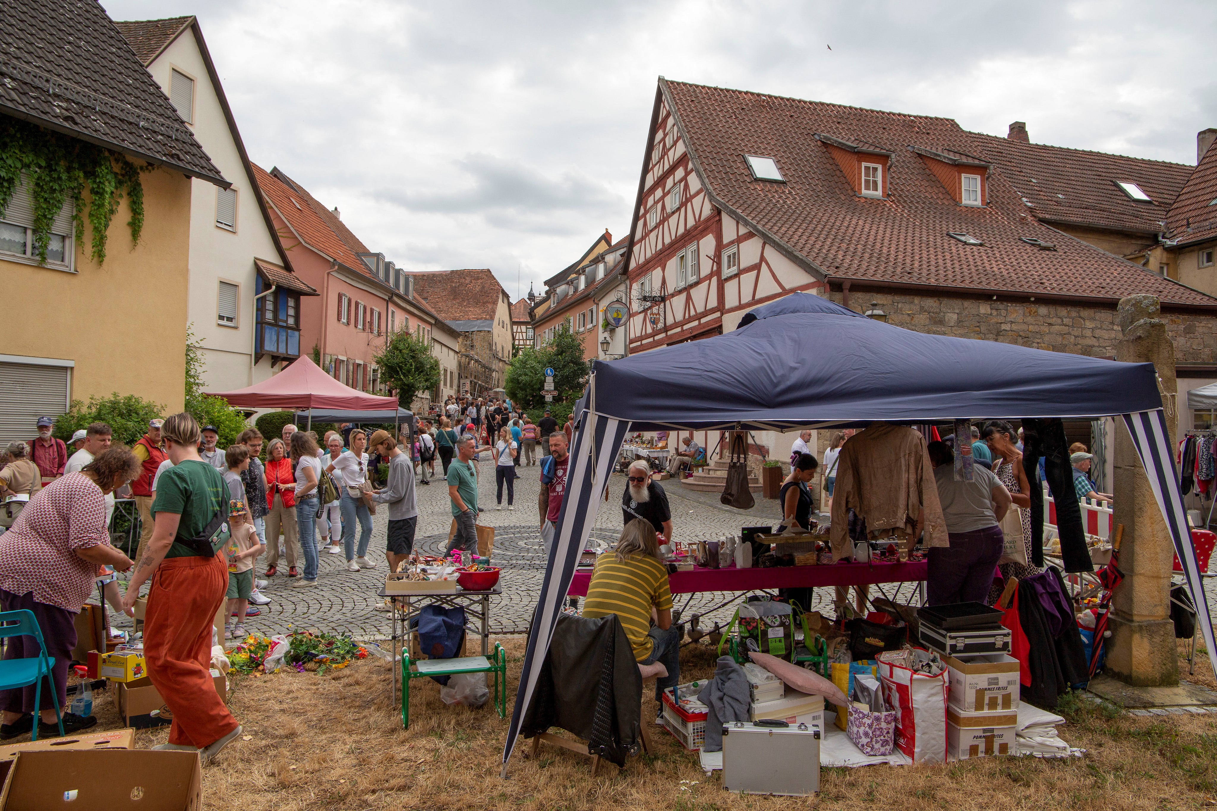 Original Mürschter Trödelmarkt in der Finsteren Gasse